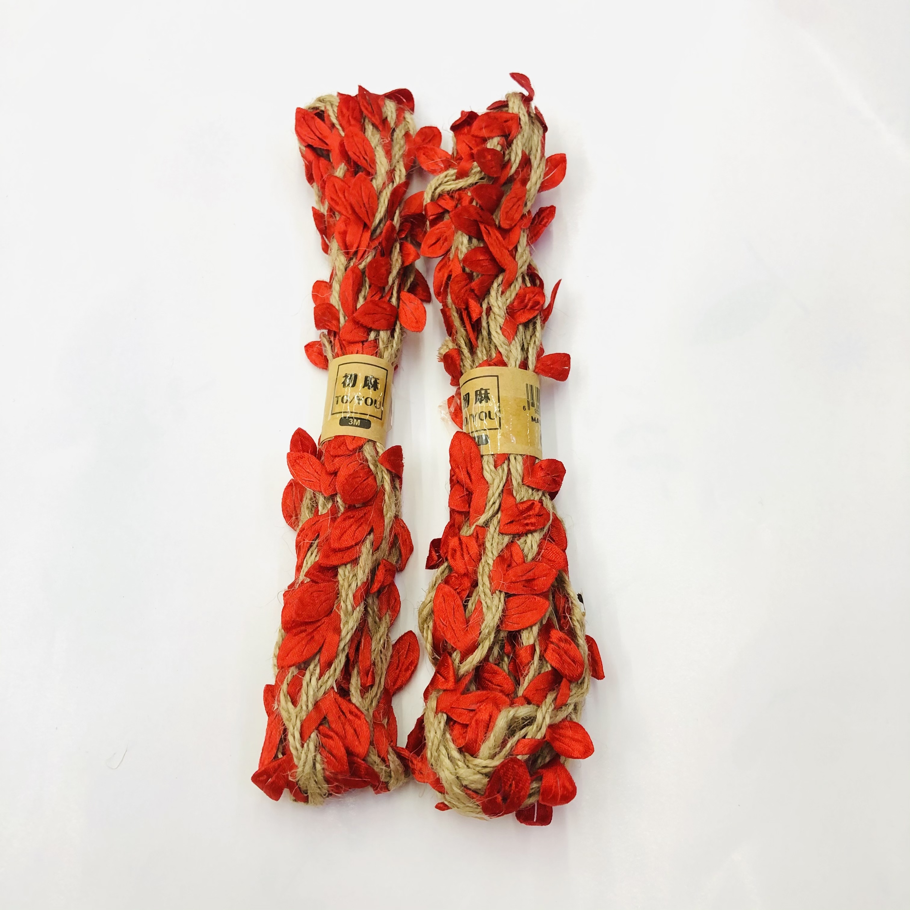 Vibrant Leaf-patterned Hemp Rope for Decorative Crafts And Sustainable Packaging.