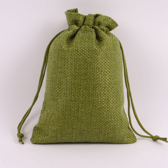 Wholesale Best Supply Reusable Fabric Bags Made From Natural Materials for Sustainable Gift Packaging.