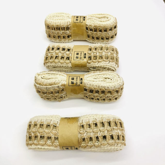 Hollow-structure hemp rope in natural color for rustic decorations and sustainable projects.