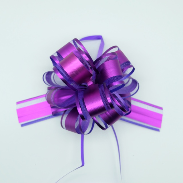 Sheer Chiffon Pom Bows with Elegant Drape for Sophisticated Gift Decoration.