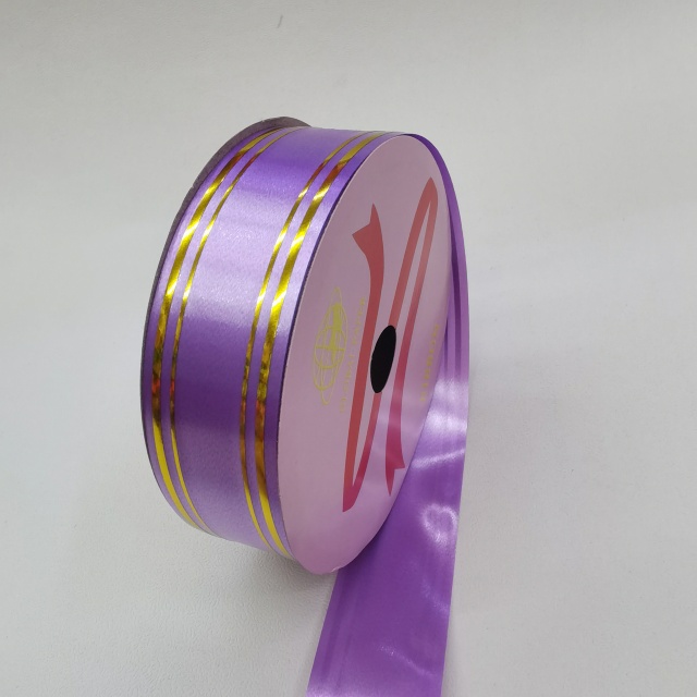 China Gold edged Ribbons Featuring Precise Gold Edge Trimming for Luxury Packaging And Special Occasions.