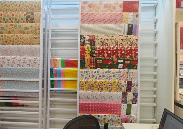 packvips gifts paper